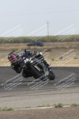 media/Sep-07-2024-Pacific Track Time (Sat) [[9bb89f5e83]]/A group/Phone Wall Paper 1000am/